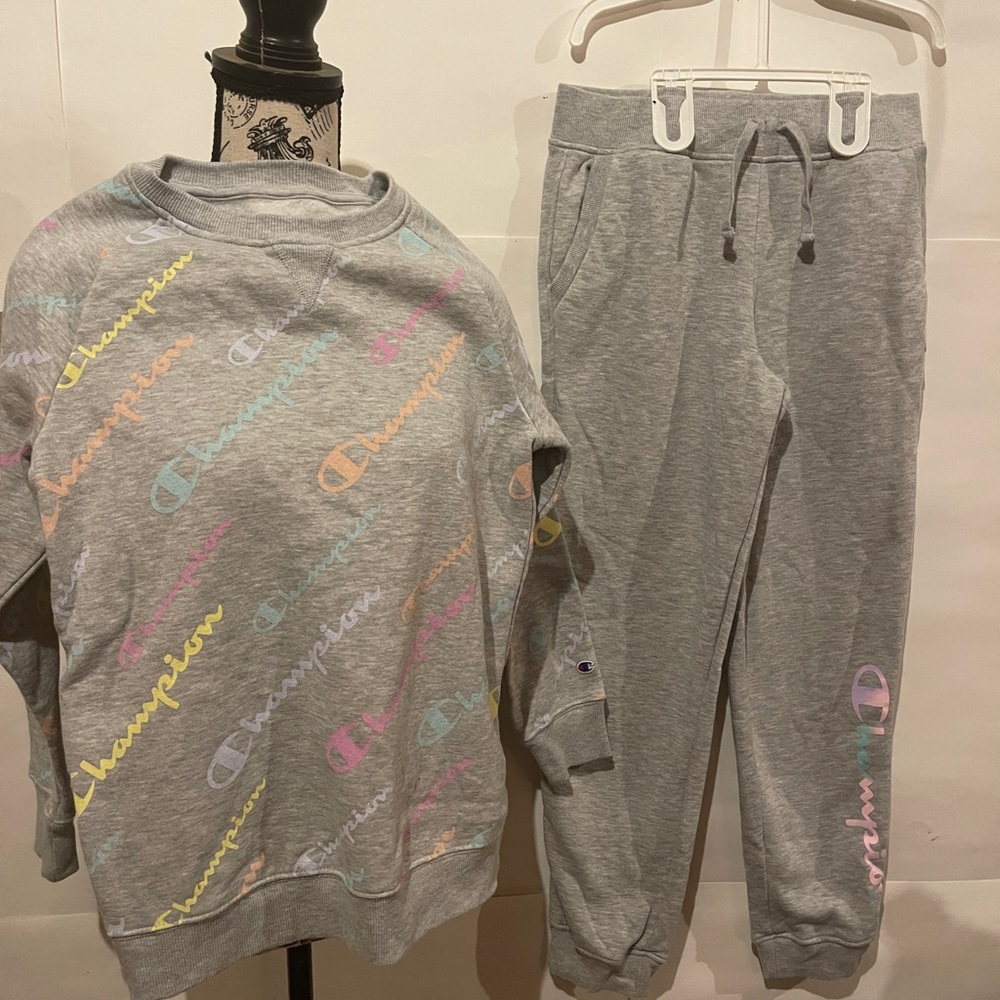 Champion sweat set authentic athleticwear NWOT buy from Veteran need 5 dental🦷